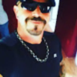 Meet your Posher, Bobby